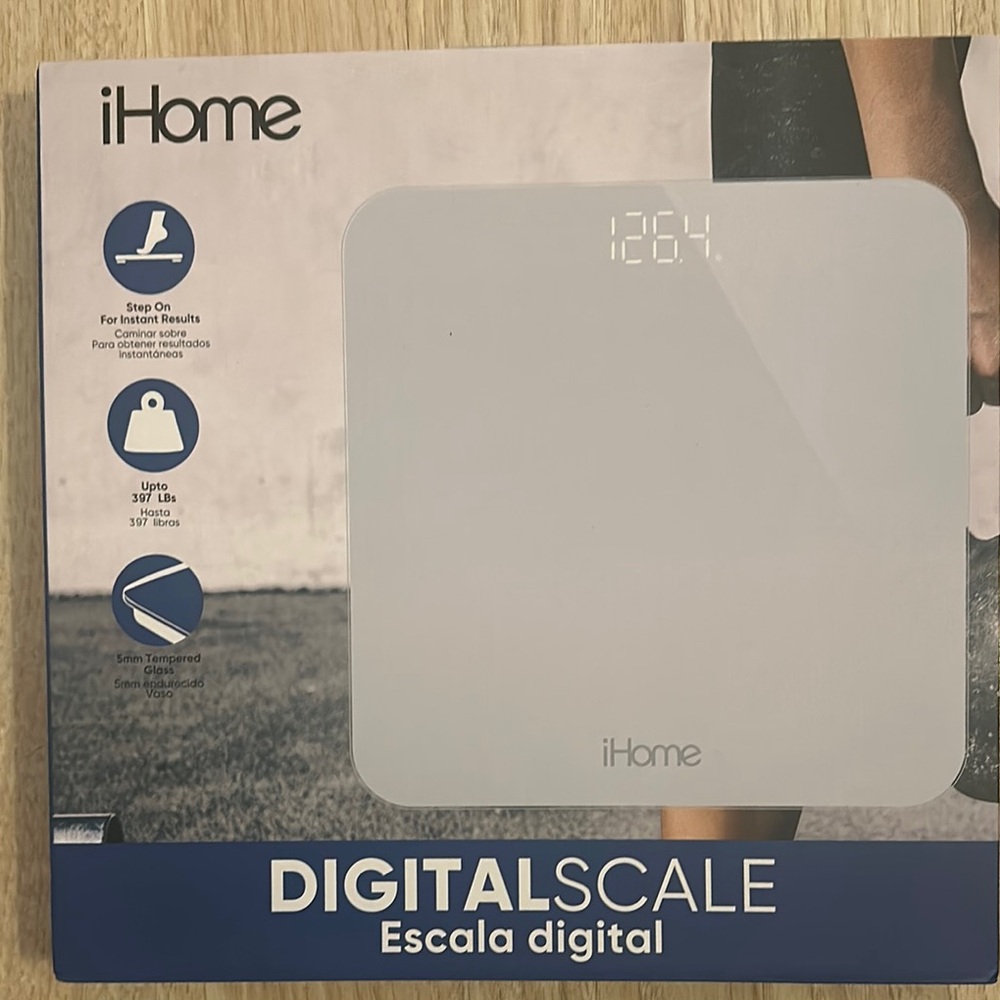 iHome Digital Scale in White